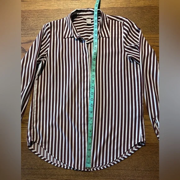 H&M Striped Button-Up Blouse - Picture 4 of 5